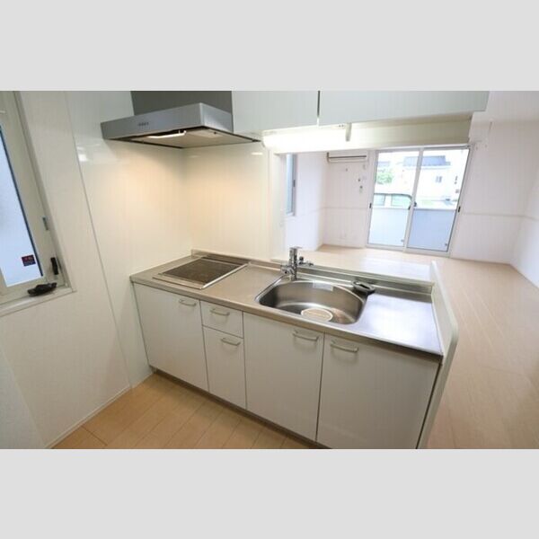 キッチン (対面システムキッチン(IHコンロ付))