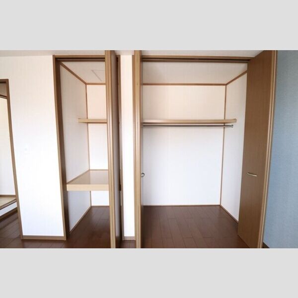 収納 (クローゼット+収納)