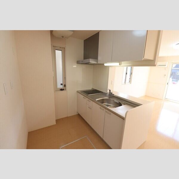 キッチン (対面システムキッチン(IHコンロ))