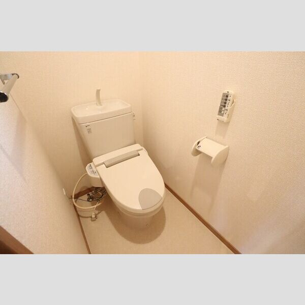 トイレ (温水洗浄暖房便座)