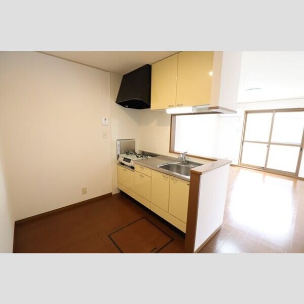 キッチン (対面キッチン(ガスコンロ付))