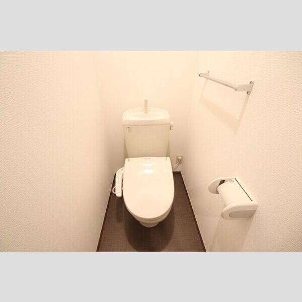 トイレ (温水洗浄暖房便座)