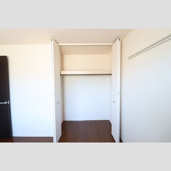 収納 (クローゼット)