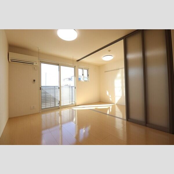 居室・リビング (リビング全景)