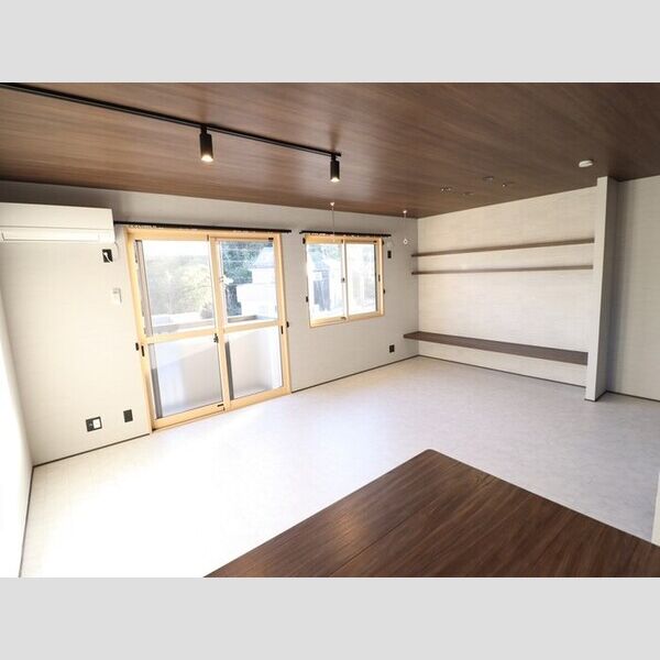 居室・リビング (リビング全景)