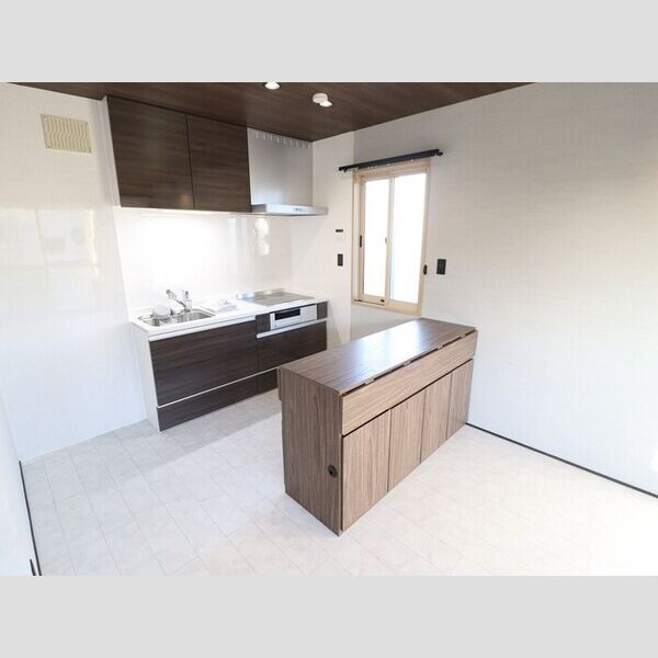 キッチン (対面システムキッチン(IHコンロ付))