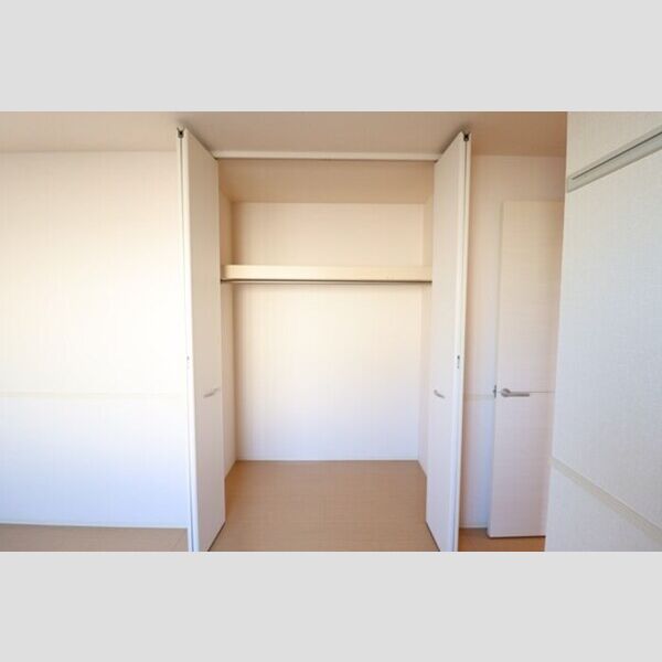 収納 (クローゼット)