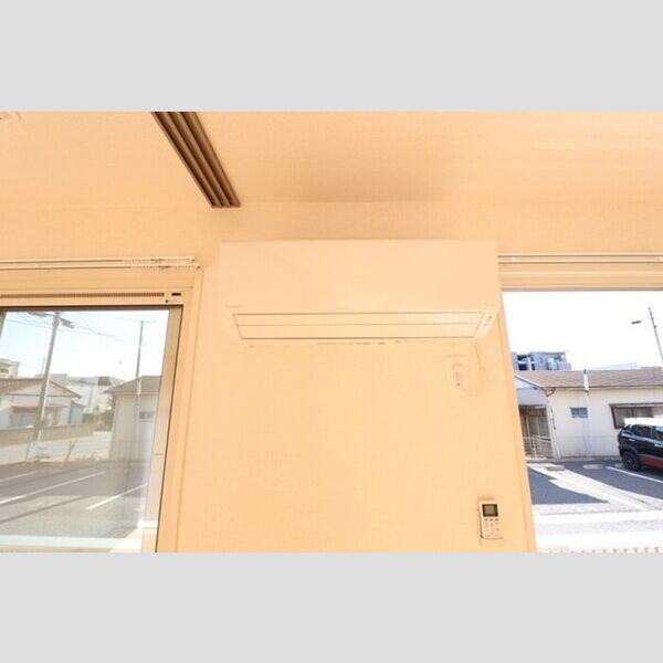 その他設備 (エアコン)