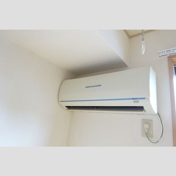 その他設備 (エアコン)