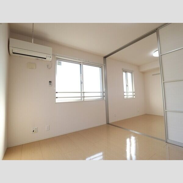 居室・リビング (リビング全景)