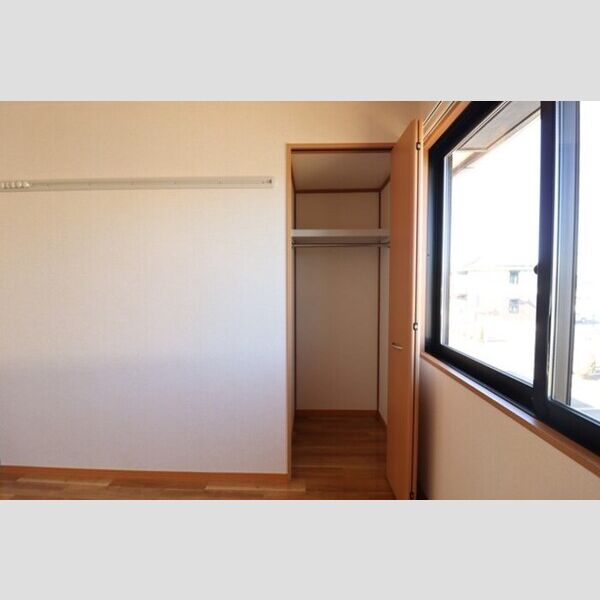 収納 (クローゼット)