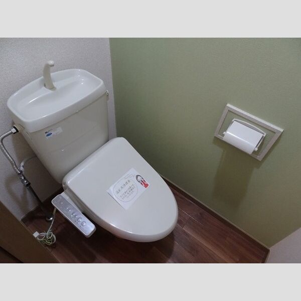 トイレ (温水洗浄暖房便座)