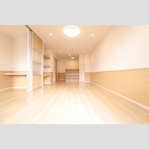 居室・リビング (リビング全景)