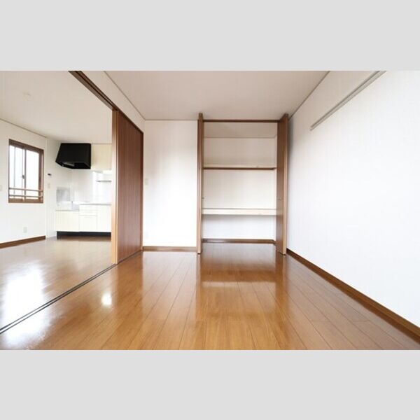 その他 (洋室6帖)