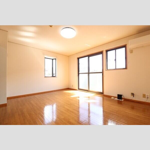 その他 (洋室(別角度))