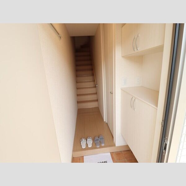 玄関 (シューズボックス)