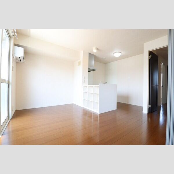 居室・リビング (ダイニングキッチン)