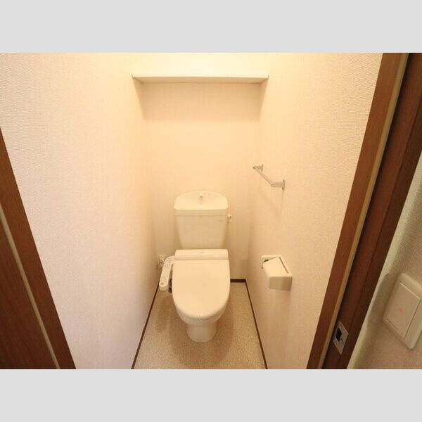 トイレ (温水洗浄暖房便座)