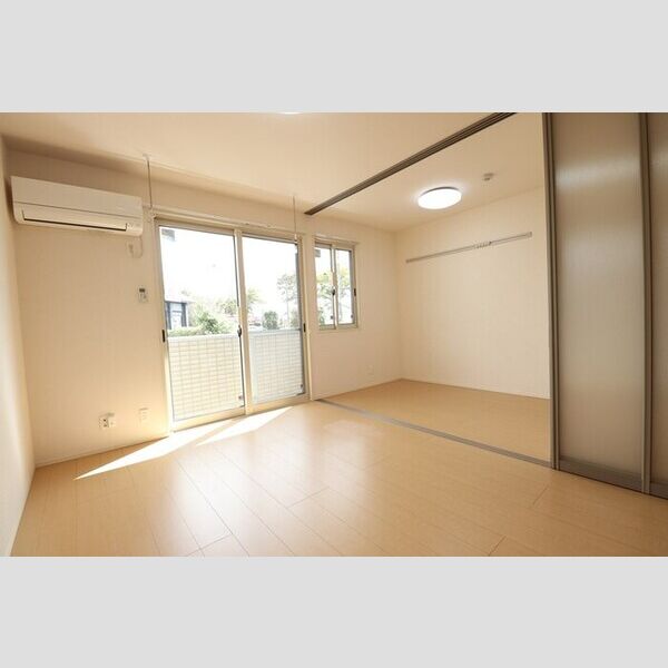 居室・リビング (リビング全景)