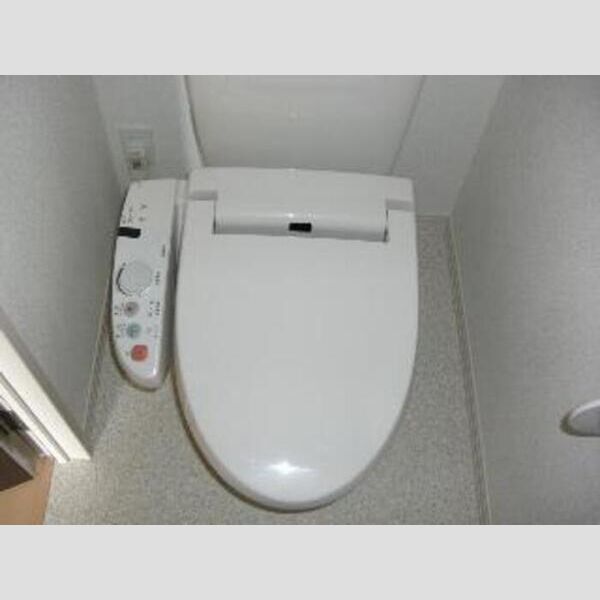 トイレ (温水洗浄便座)