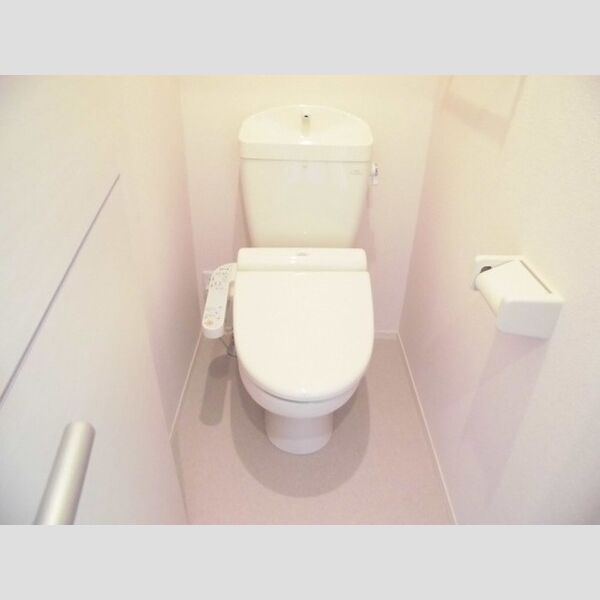 トイレ (温水洗浄暖房便座)