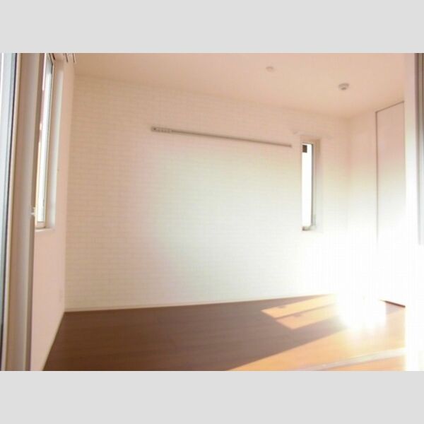 その他 (洋室4帖)