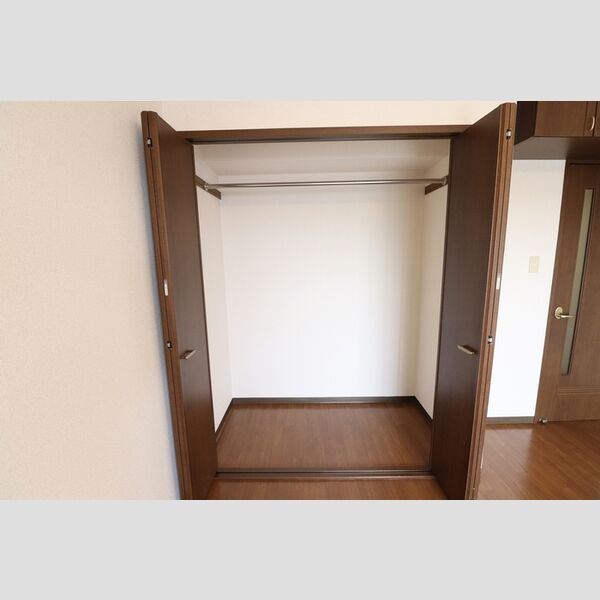 収納 (クローゼット)