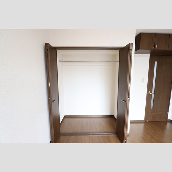 収納 (クローゼット)