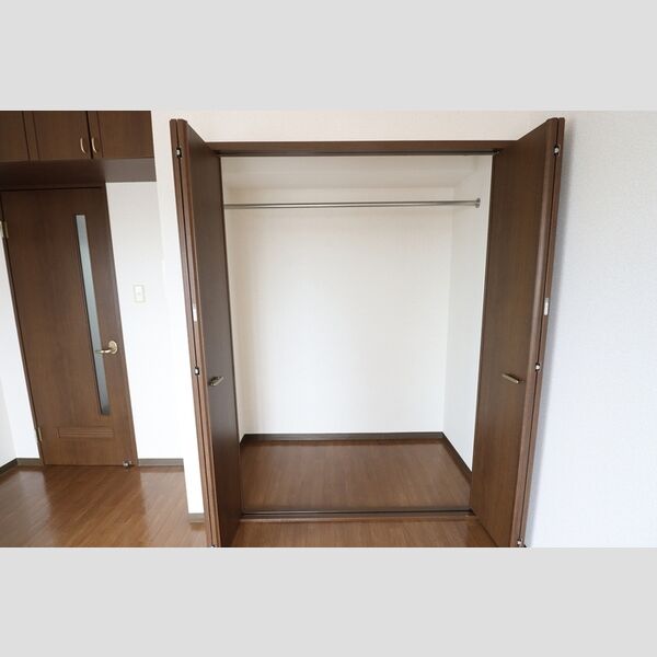 収納 (クローゼット)