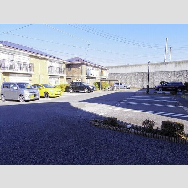 駐車場 (駐車場)