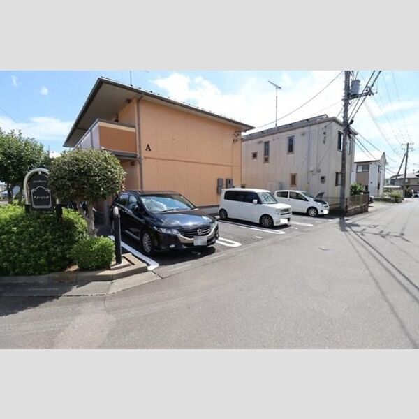 駐車場 (駐車場)