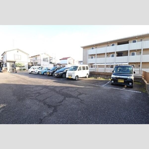 駐車場 (駐車場)