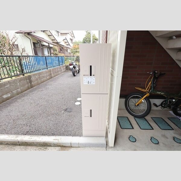 現地周辺 (宅配ボックス)