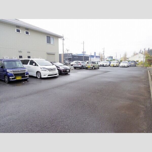 駐車場 (駐車場)