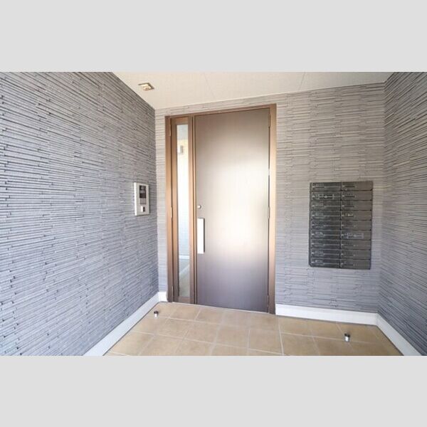 エントランス (オートロックエントランス)