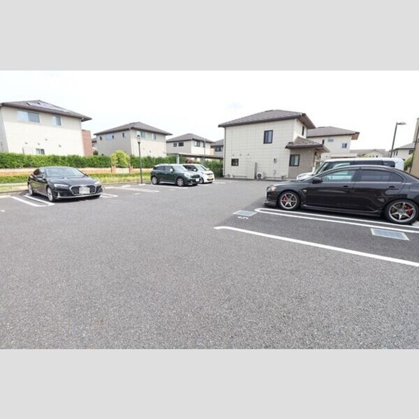 駐車場 (駐車場)