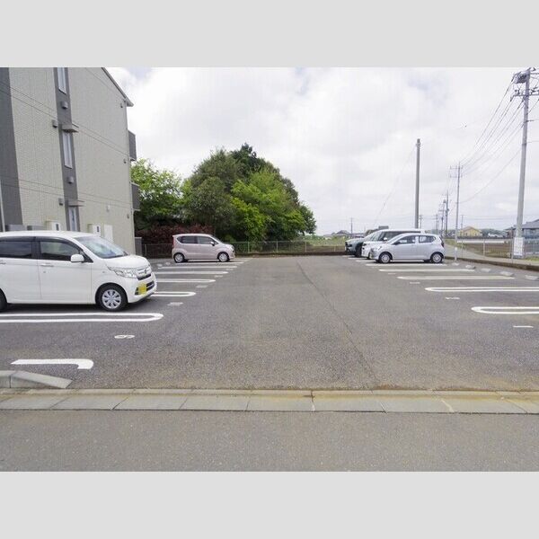 駐車場 (駐車場)
