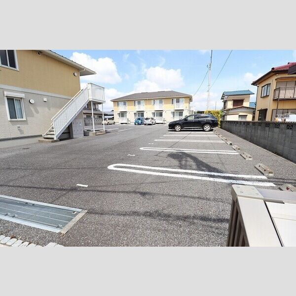 駐車場 (駐車場)