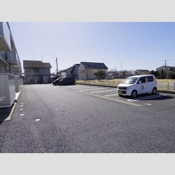 駐車場 (駐車場)