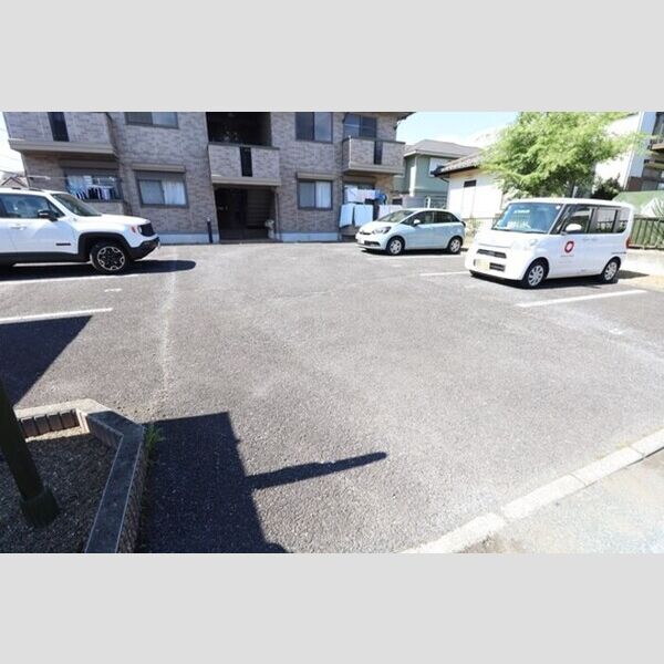 駐車場 (駐車場)