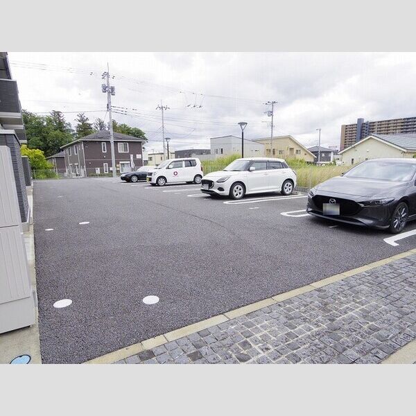 駐車場 (駐車場)