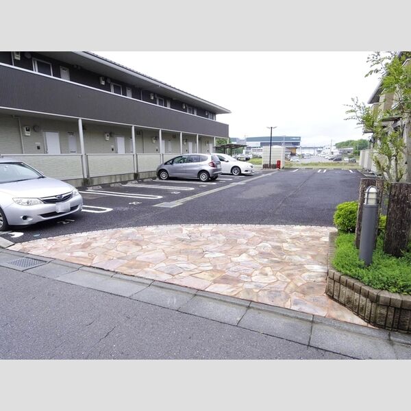 駐車場 (駐車場)
