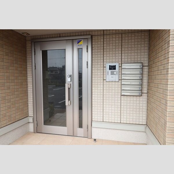 エントランス (オートロックエントラン)
