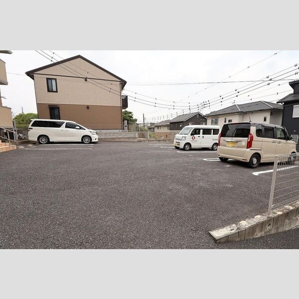 駐車場 (駐車場)