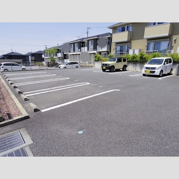 駐車場 (駐車場)