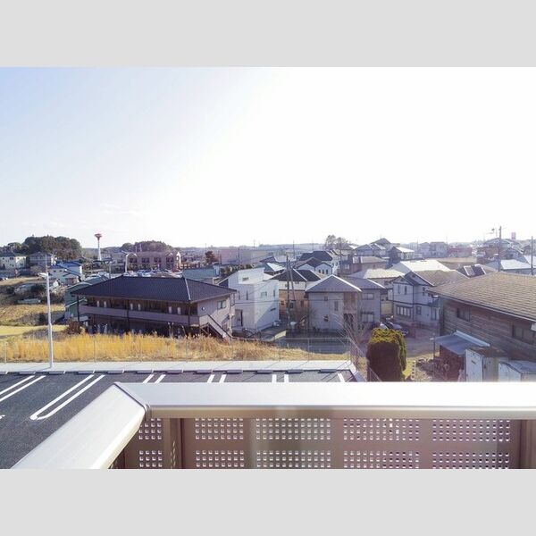 現地周辺 (窓からの風景)