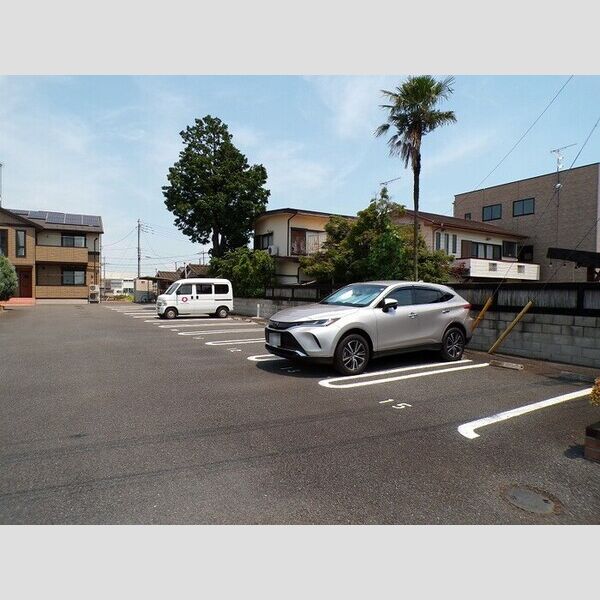 駐車場 (駐車場)
