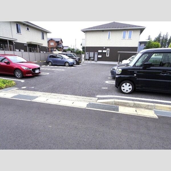 駐車場 (駐車場)