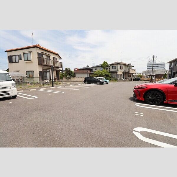 駐車場 (駐車場)