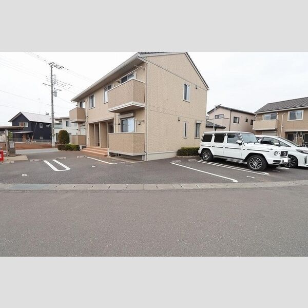 駐車場 (駐車場)